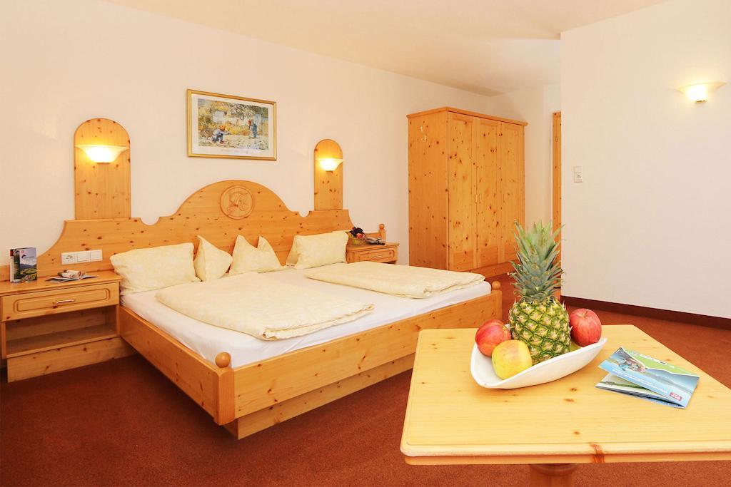 Waldele Hotell Sölden Rum bild